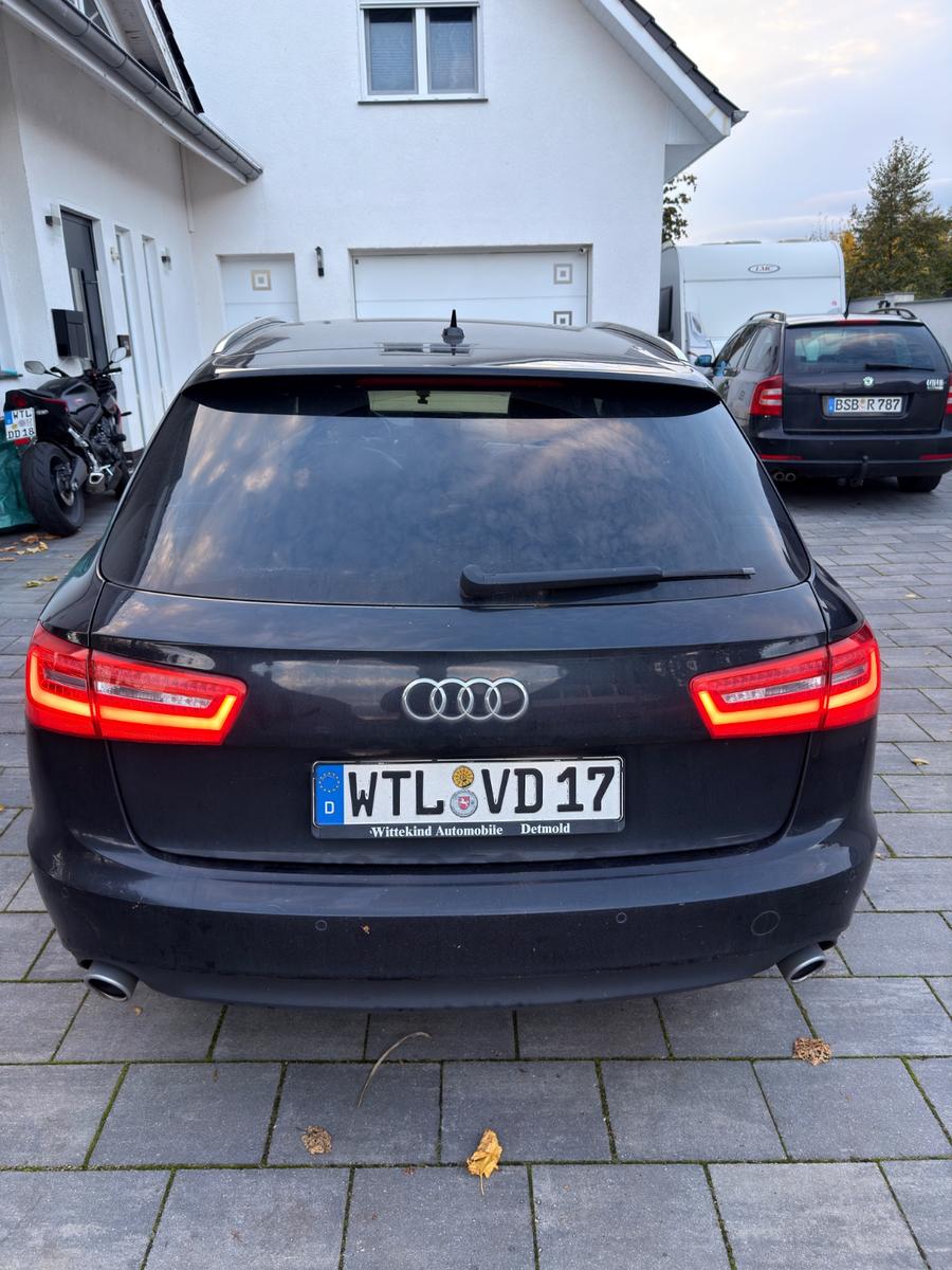 Audi Quattro 2012 — photo 11