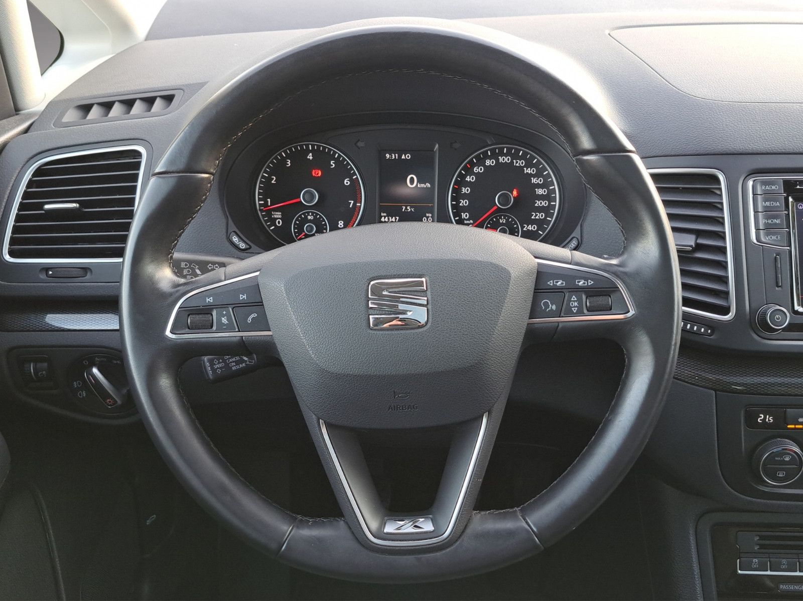 Alhambra Xcellence 1.4 TSI AHK ACC Panodach