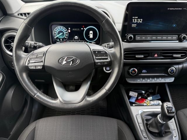 Fahrzeugabbildung Hyundai KONA 1.0 Trend 2WD +NAVI+RFK+KLIMA+PDC+TEMPOMAT+