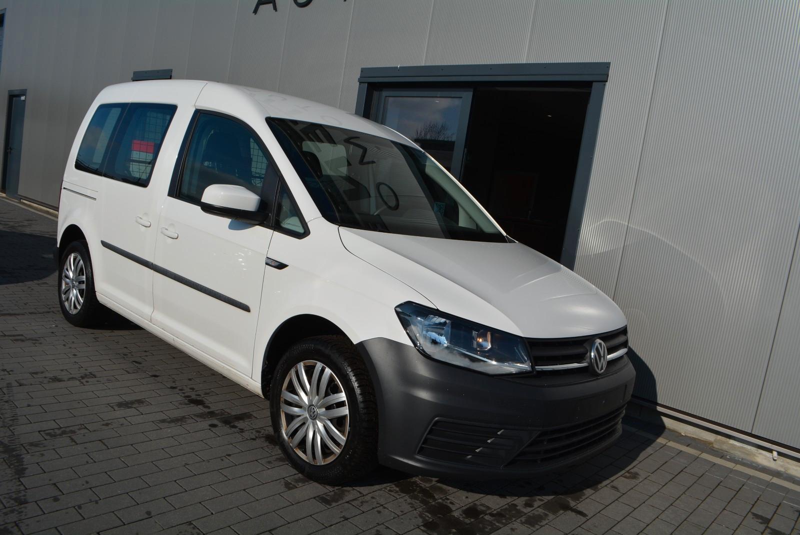 Volkswagen Caddy Trendline BMT DSG-Anhängerkupplung