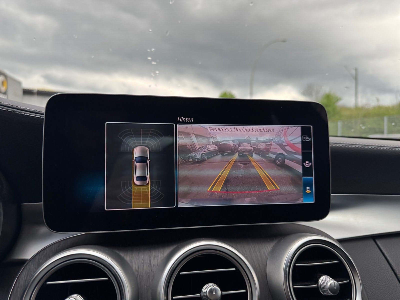 Fahrzeugabbildung Mercedes-Benz C 300 de AMG-Line*Kamera*LED*Comand*Volldigital*