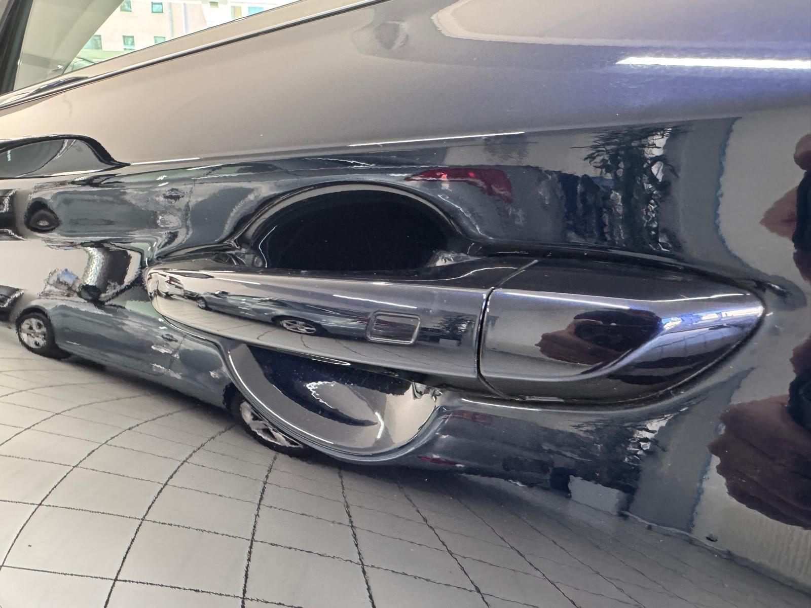 Genesis G70 AWD PANO LEDER SPUR TOTW KAMERA NETTO 27.000
