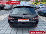Skoda Superb Combi L&K 4x4 2.0 TDI AHK Navi Leder Xeno - Skoda Superb mit Diesel-Antrieb: Leder, Allradantrieb, Kombi