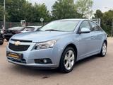 Chevrolet Cruze 1.8i Automatik+Tempomat+Klima+EU 5+TÜV neu - gebrauchte Chevrolet Cruze aus dem Jahr 2010