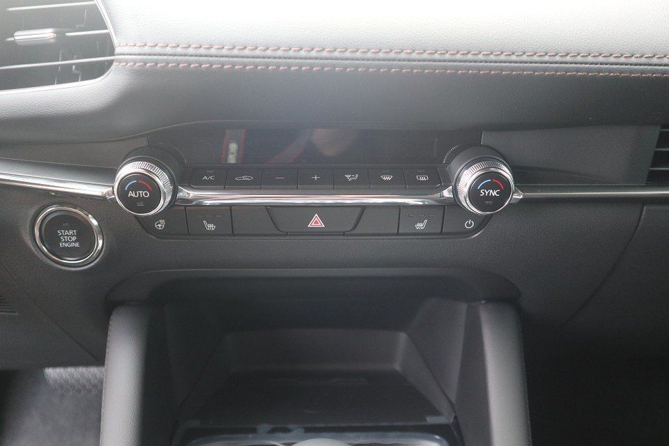 Fahrzeugabbildung Mazda 3 2025 M-Hybrid Exclusive-Line X-186 AT *Juni-Ak