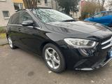 Mercedes-Benz Mercedes B 200  Pano, Scheckheft, neustes ... - Mercedes-Benz B 200 Gebrauchtwagen in Kassel