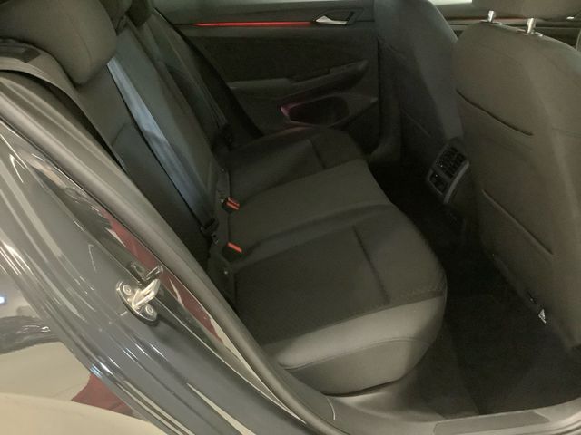 Golf United 1,0  TSI 81 kW  LED, SHZ, Navi, ACC