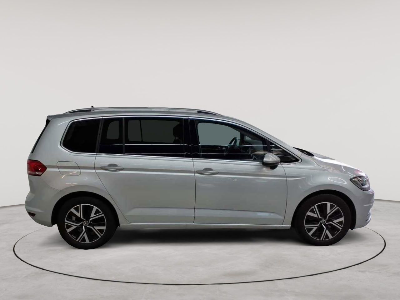 Volkswagen Touran 2.0 TDI Highline LED NAV KAM imagem 3