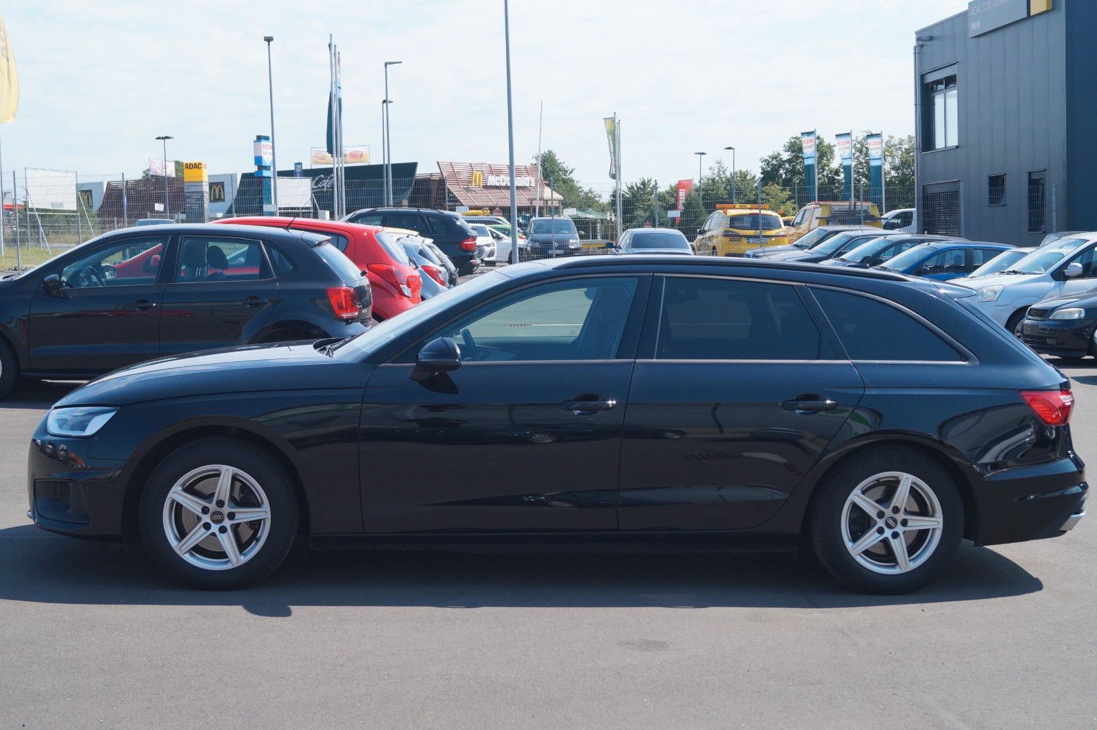 Fahrzeugabbildung Audi A4 Avant 35 TDI*Automatik*163PS