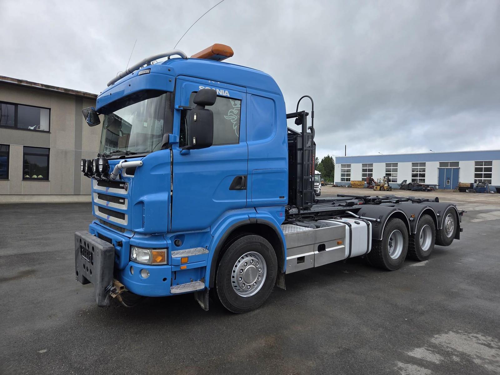 Scania G440 8X4*4