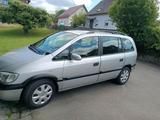 Opel Zafira 1.8 Automatik | TÜV 2028 | 7-S... - gebrauchte Opel Zafira aus dem Jahr 2000