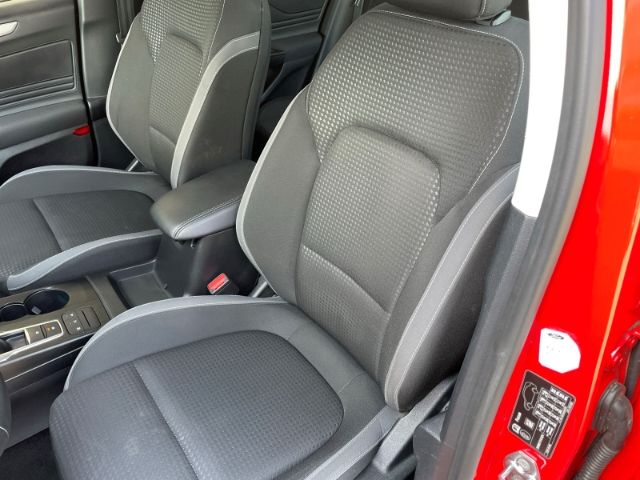 Fahrzeugabbildung Ford Focus 1.5 EcoBlue, Cool & Connect Autom. DAB, Ei