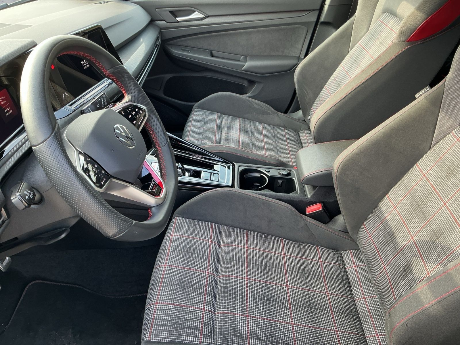 Volkswagen Golf - Bild 12
