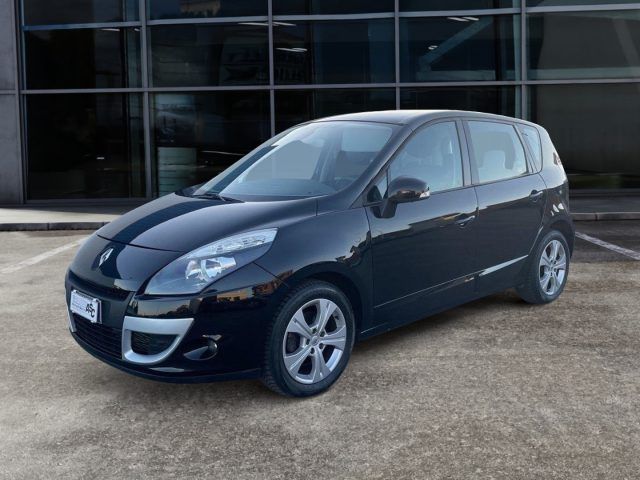 Renault RENAULT Scenic X-Mod 1.5 dCi 110CV EDC Luxe