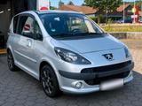 Peugeot 1007 AUTOMATIK TÜV NEU JULI 2028 - gebrauchte Peugeot 1007 aus dem Jahr 2005