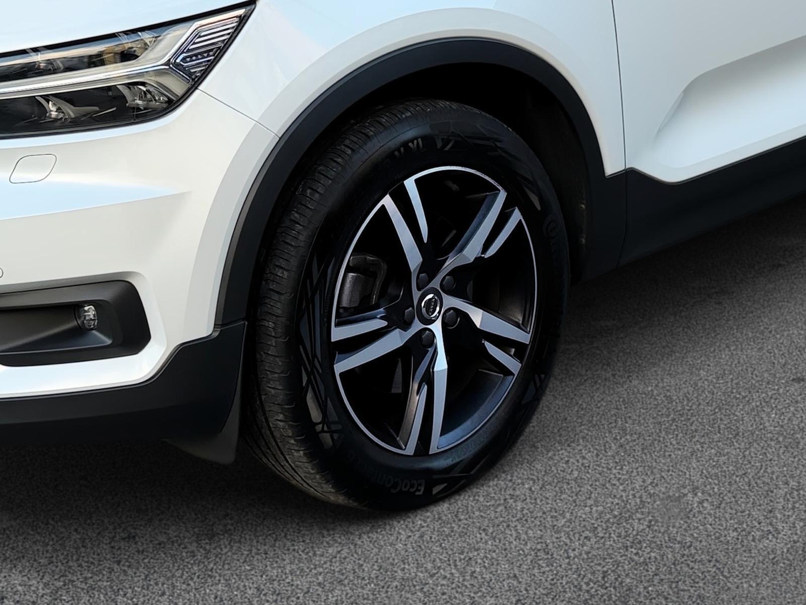 Volvo XC40 R Design 2WD Pano*Kamer*ToTWink*ACC*1.J.Gar