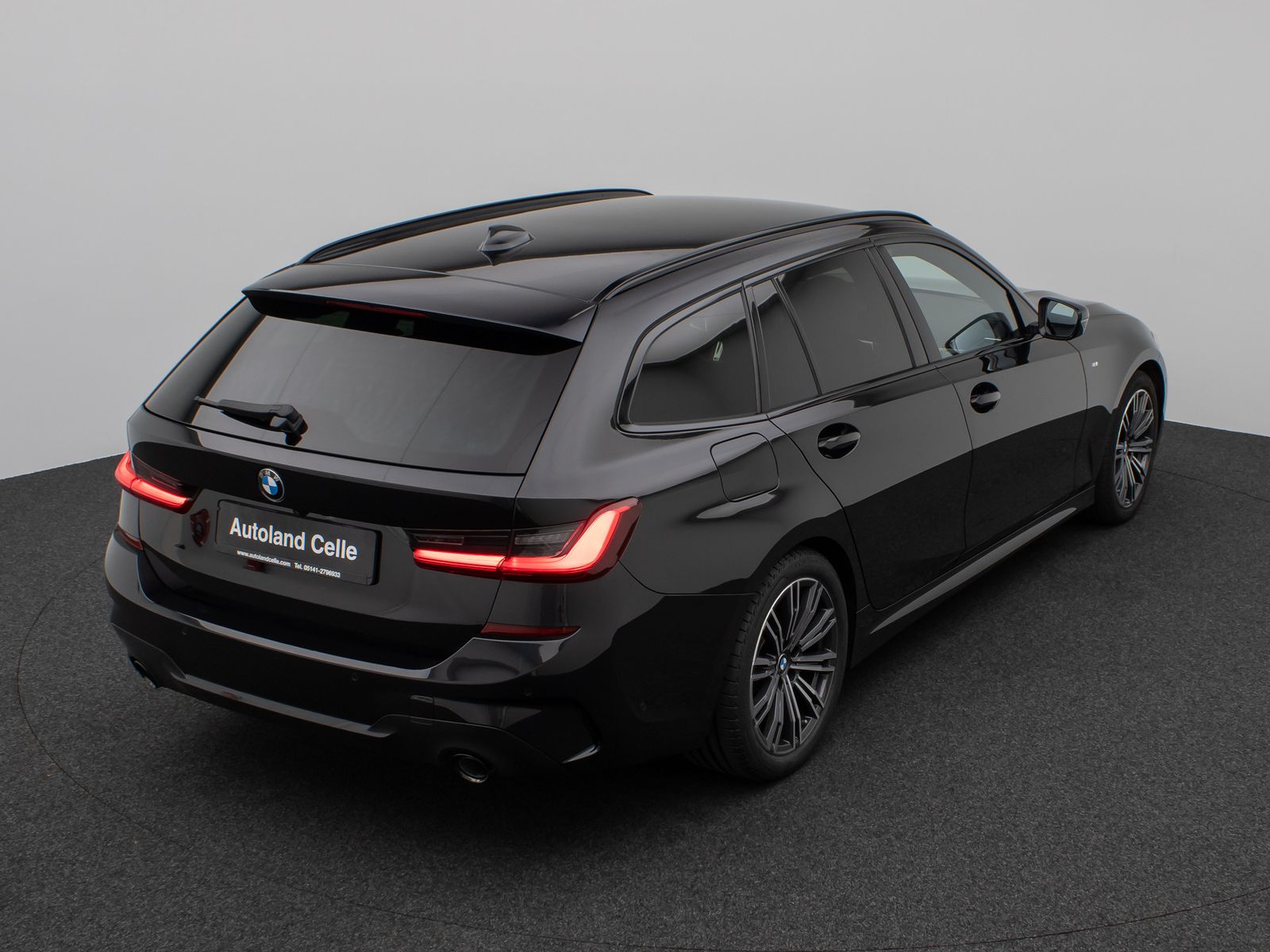 Fahrzeugabbildung BMW 320d M Sport Kamera CockPitPro DAB LED Alarm