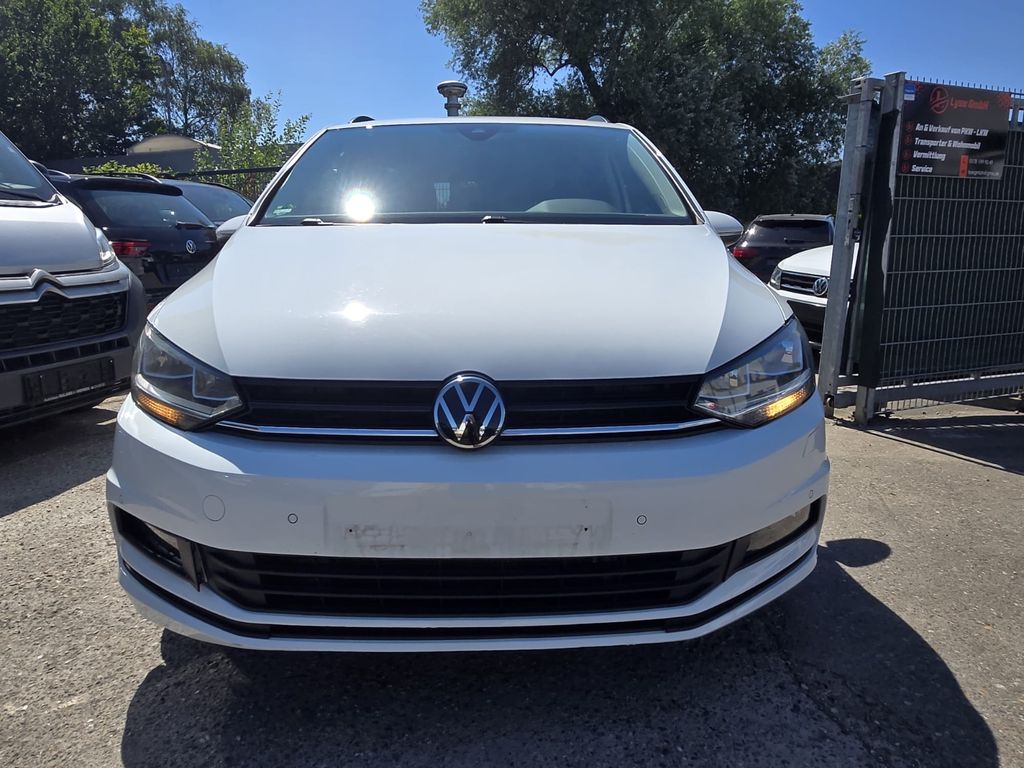 Image of Volkswagen Touran