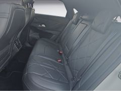 Fahrzeugabbildung DS Automobiles DS7 Crossback E-Tense 225 Gr. Chic erst 3500 km