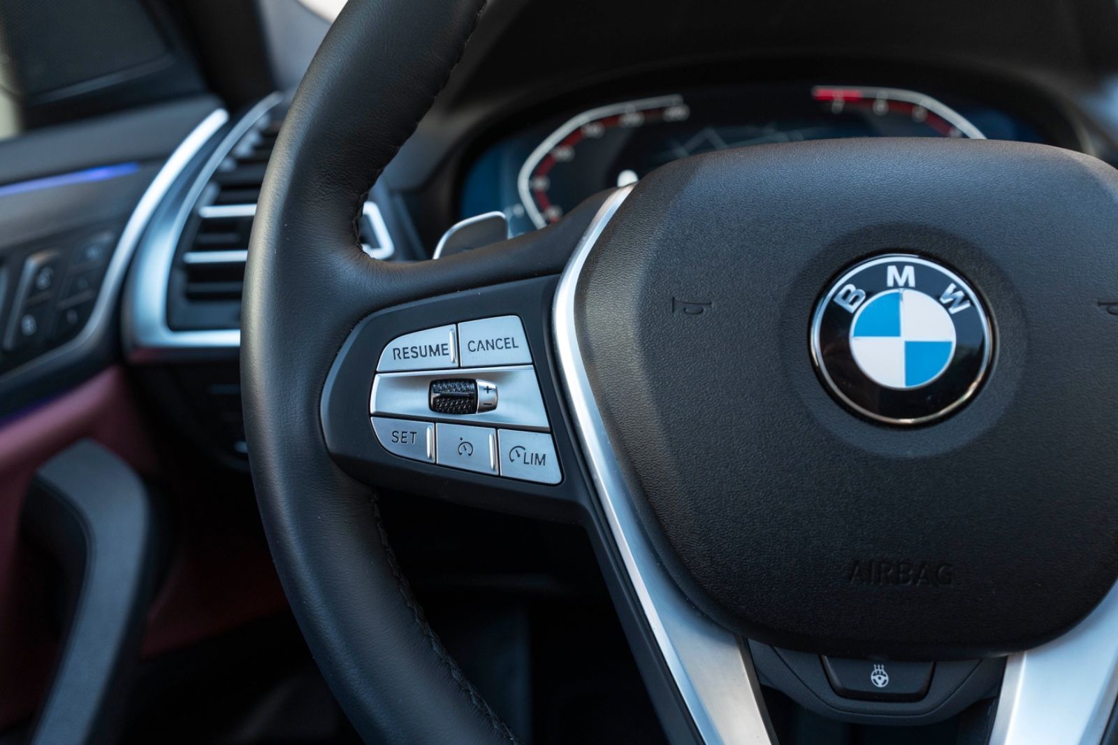 Fahrzeugabbildung BMW X3 xDrive30i LED PANO KAM HIFI Driving Assist
