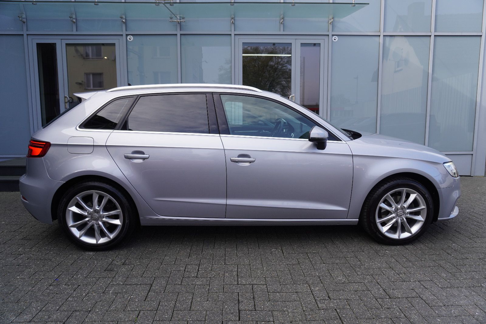 Audi A3 Sportback TDI sport Automatik/B&O/LED/SR+WR foto 8