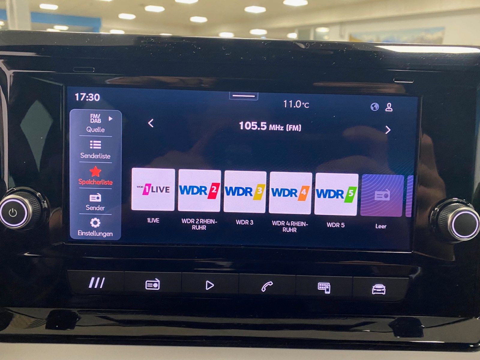 Fahrzeugabbildung SEAT Arona 1.0 TSI FR Garantie 2030+voll LED++KAMERA+