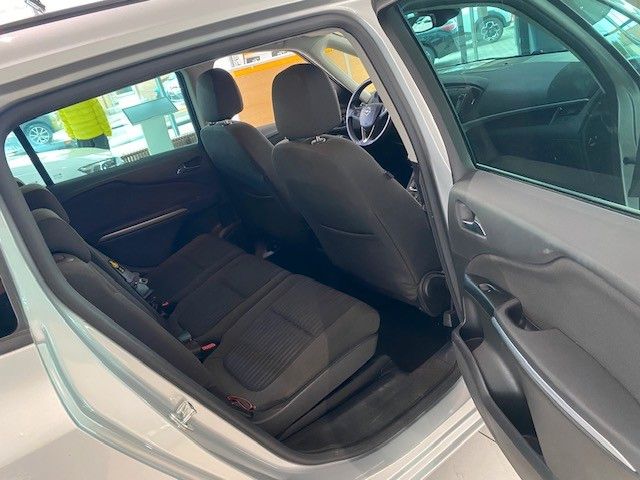 Fahrzeugabbildung Opel Zafira C 1.4T ACTICE 7-SITZE NAVI/LED/SH/PDC/AHK