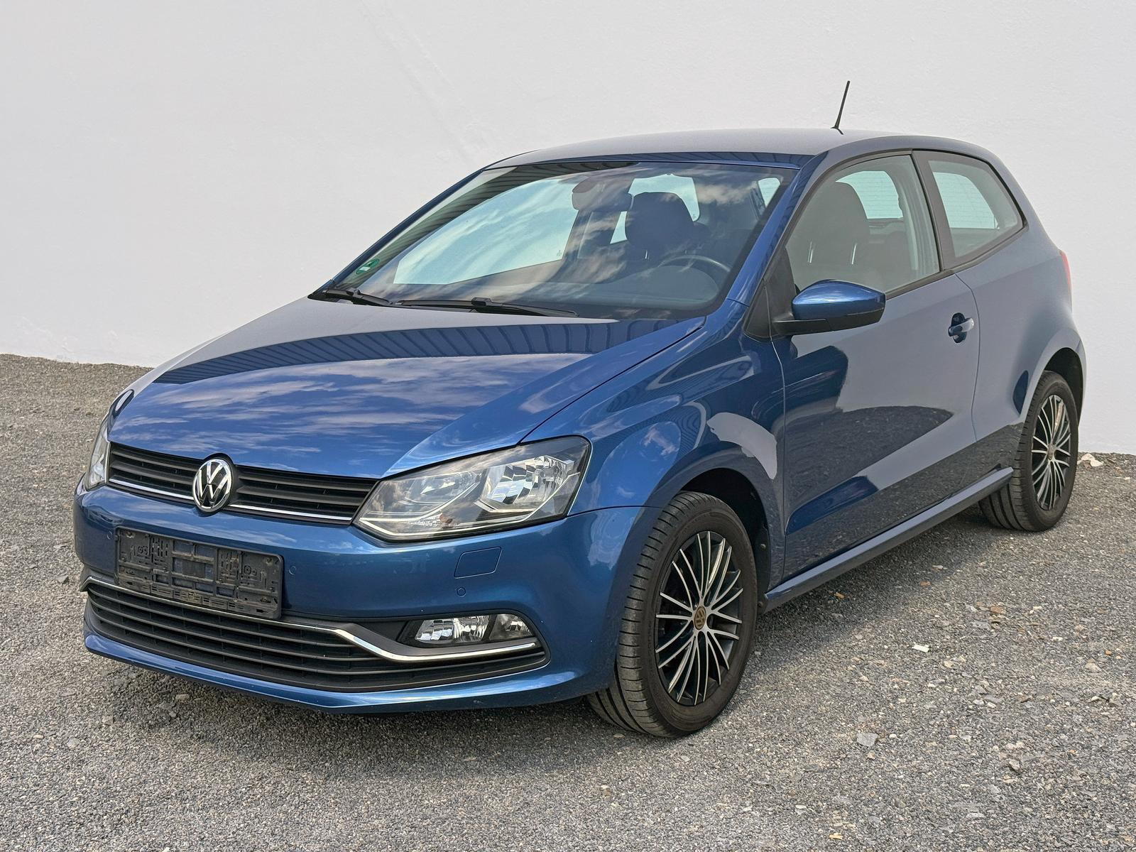 Volkswagen 1.2 TSI SCHECKHEFT/PDC/NAVI/ALUFELGEN/SITZHEIZ