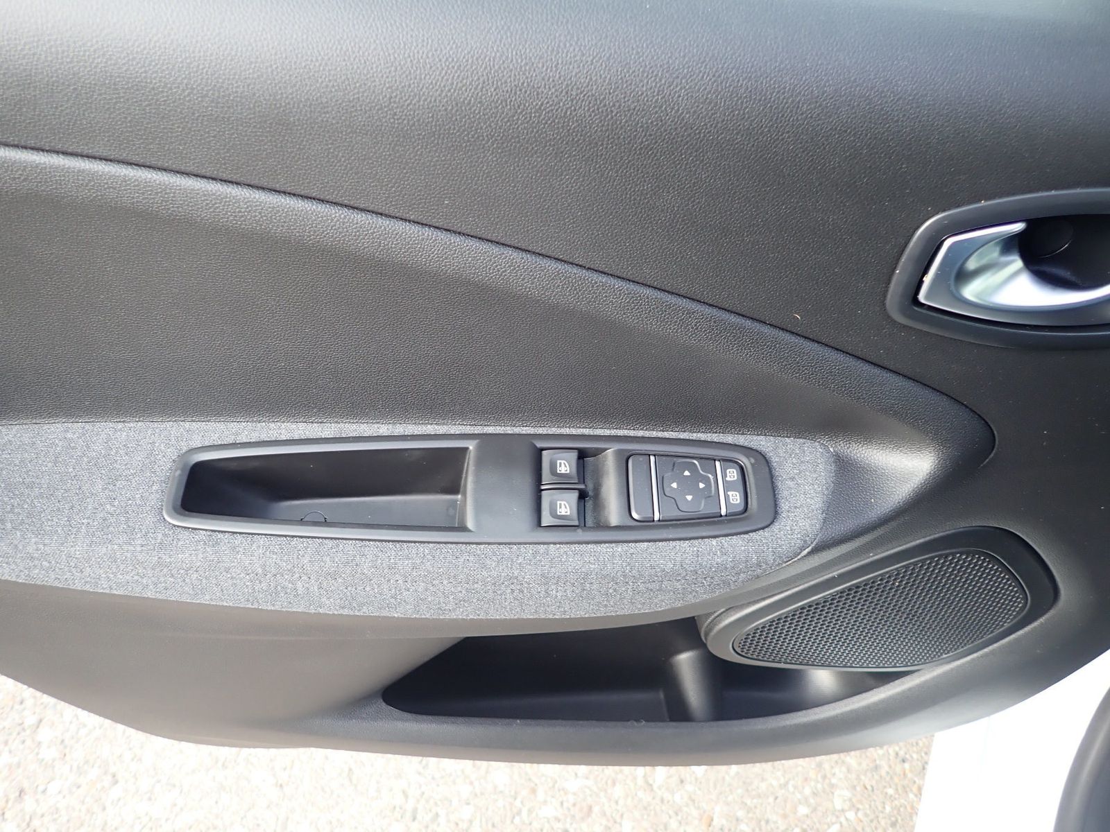 Fahrzeugabbildung Renault ZOE Evolution EV50 110PS