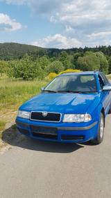 Skoda Octavia Combi 2.0  4x4 Allrad - Skoda Octavia aus 2000: Combi
