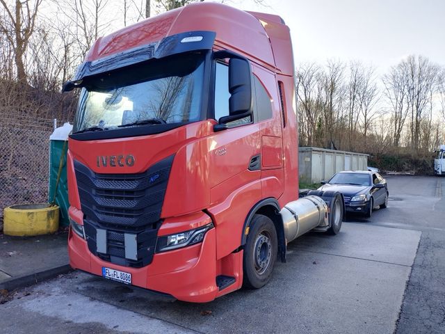 Iveco S WAY 460 KIPP HYDRAULIK / Bauj. 1.2021