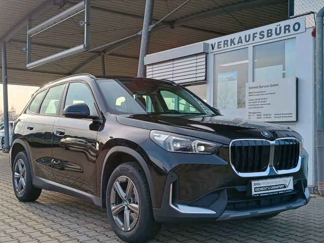 BMW X1 sDrive18i AHK/AdaptLED/KomfZug/RFK/DrivAssi