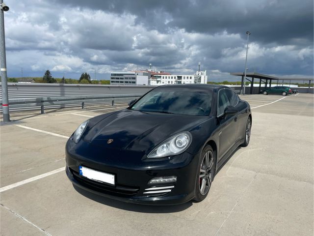 Porsche Panamera 4S S // Klappauspuff // Scheckheft