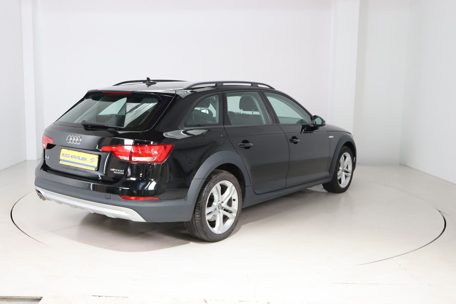 Fahrzeugabbildung Audi A4 Allroad Quattro 2.0 TDI * Navi * Bi-Xenon *