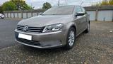 Volkswagen VW Passat B7 2.0 TDI Bluemotion - Volkswagen Passat in Bonn