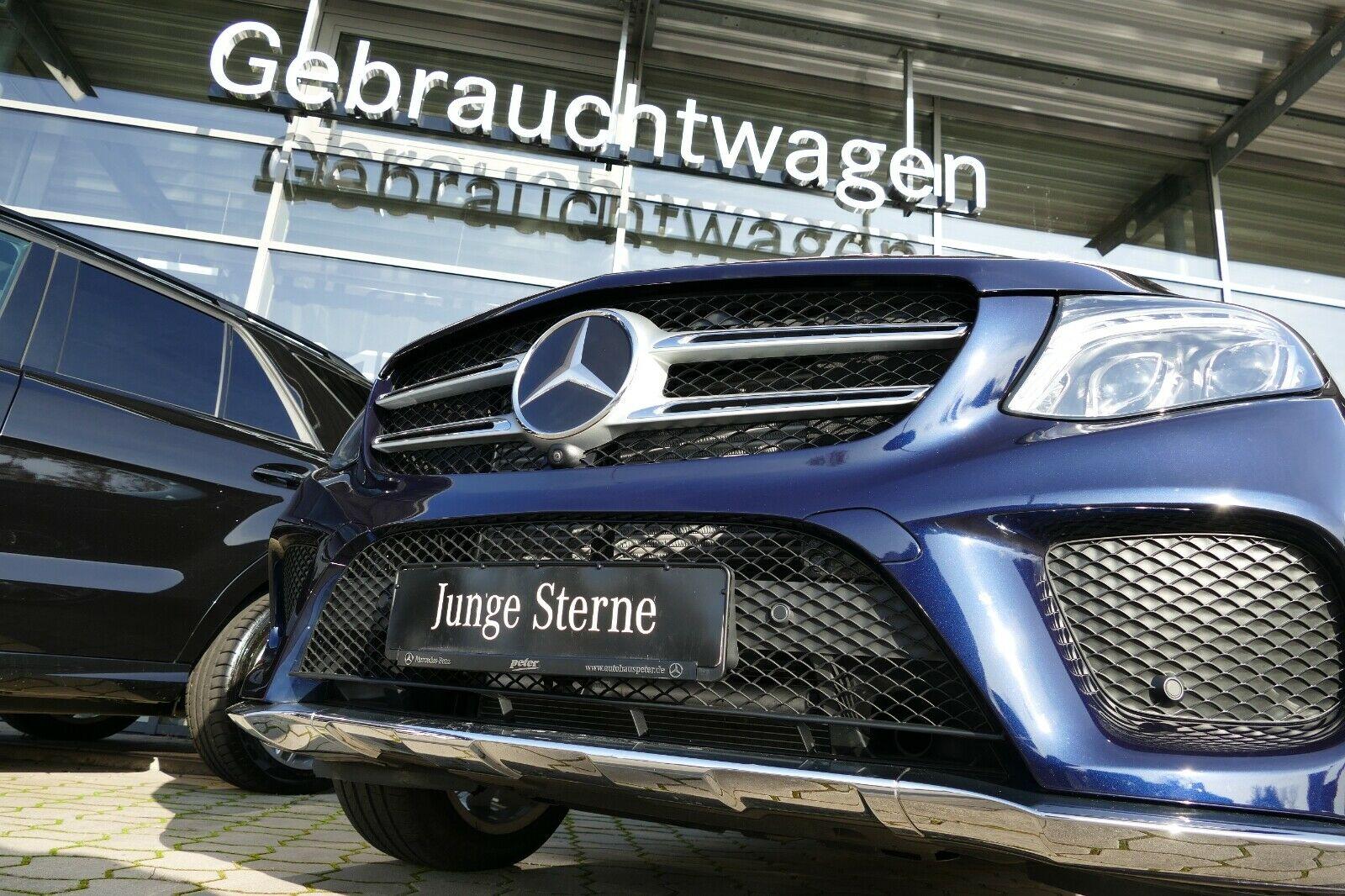 showroom-image-main