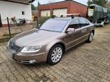 Volkswagen VW Phaeton 3.0 tdi v6 4M  Individual AHK - Volkswagen Phaeton mit Diesel-Antrieb: Limousine, Individual