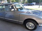 Citroën DS - graue Citroën DS