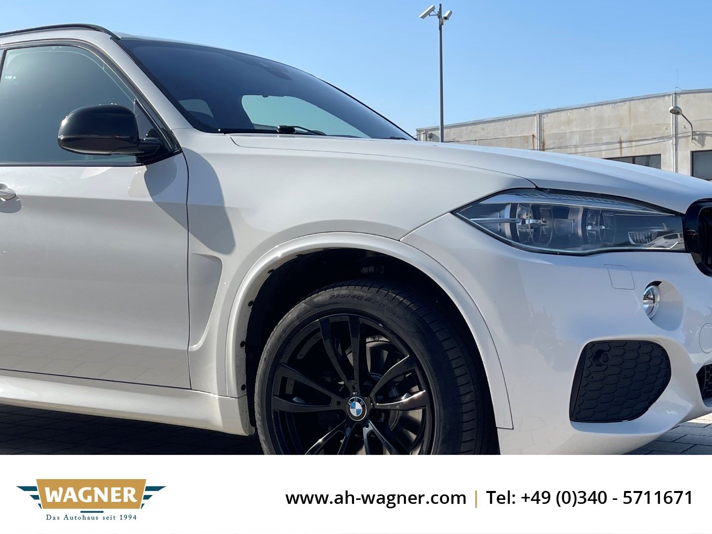 Fahrzeugabbildung BMW X5 xDrive 30 d M-Sport Standheizung Keyless