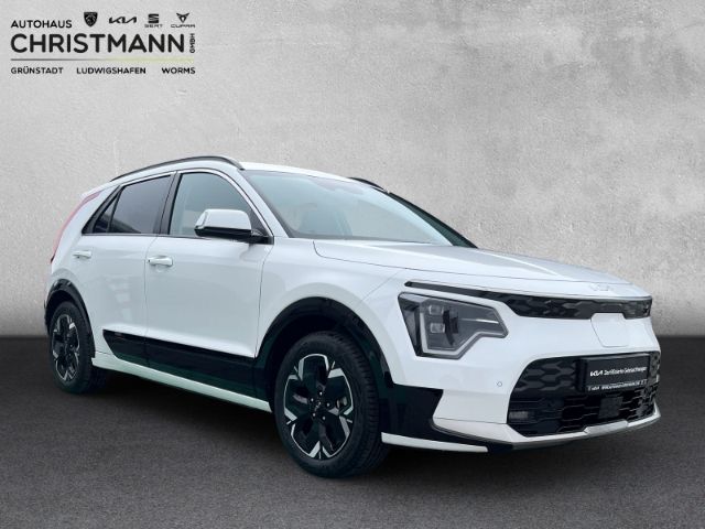Fahrzeugabbildung Kia Niro 64,8 kWh SPIRIT *ANHÄNGERKUPPLUNG*NAVIGATIO