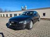 Audi A4 B8 8K 3.2 quattro  Rentnerfahrzeug - Audi A4 aus 2007: 3.2