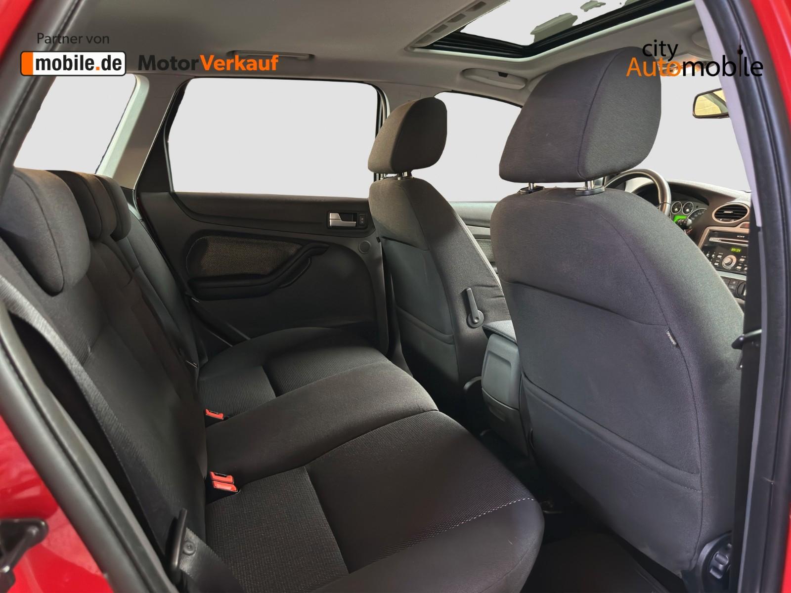 Ford Focus 2006 — photo 16