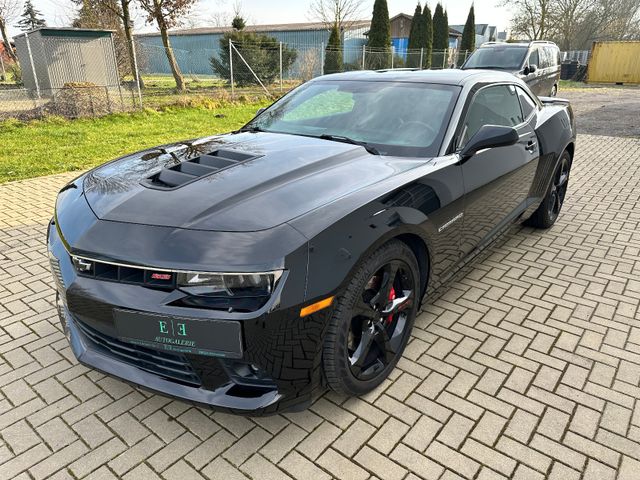 Chevrolet Camaro Coupé SS V8 HeadUp BiXenon Borla Cat Back