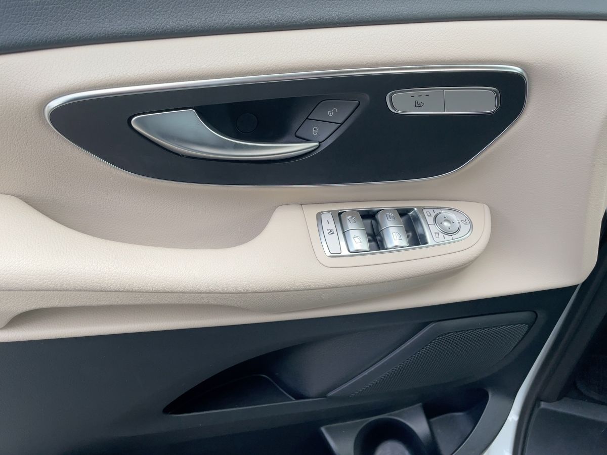 Fahrzeugabbildung Mercedes-Benz V 250 d Marco Polo Night/360°/Markise/LED/Navi