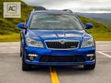 Skoda Octavia 2.0 TFSI RS Combi*Xenon*Navi*MwSt. auswe - Skoda Octavia aus 2011: Combi RS