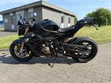 BMW S1000R