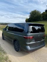 Volkswagen T7 Multivan 2.0 TDI SCR DSG Überhang - - VW T7 Multivan von privat