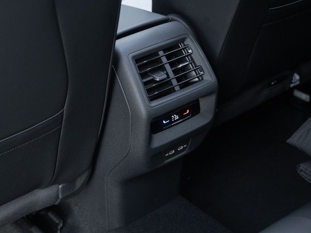 Tiguan Elegance TDI DSG Design-Paket-Dark