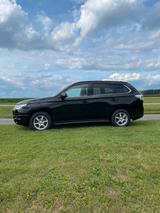Mitsubishi Outlander 2.2 DI-D Invite 4WD,4x4,Sperre,Unters. - gebrauchte Mitsubishi Outlander aus dem Jahr 2013