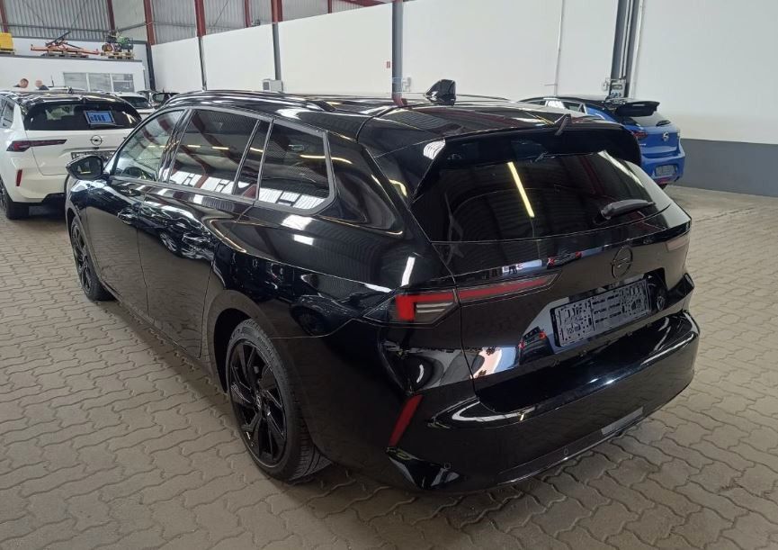 Fahrzeugabbildung Opel Astra ST 1.2T GS LINE NAVI/LED/SPORT/VIRT./DAB+